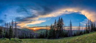Lake-Creek-Early-Sunset-